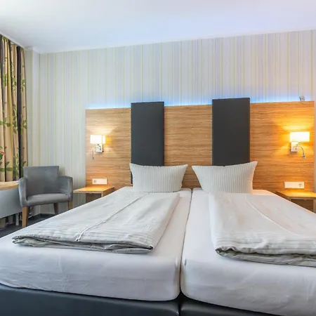 Seehotel Hotel Forst (Baden)