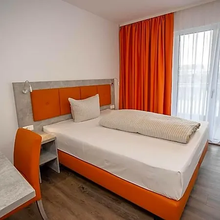 Hotel Seehotel Forst (Baden)
