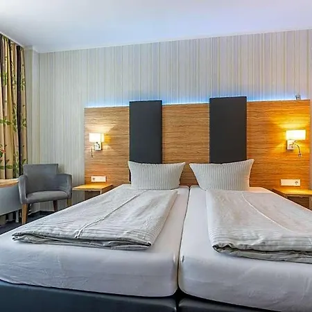 Seehotel Hotel Forst (Baden)