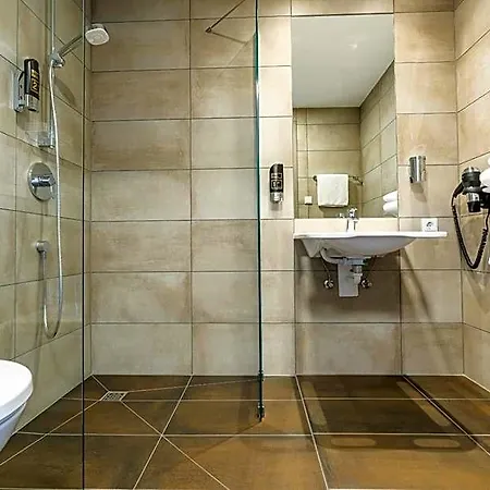 Seehotel 3* فورست