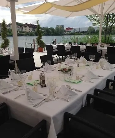 Seehotel 3* Forst (Baden)