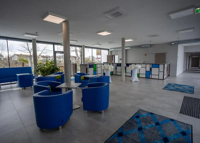 Seehotel 3* Forst (Baden)