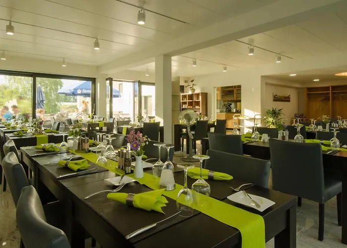 Seehotel Forst (Baden)